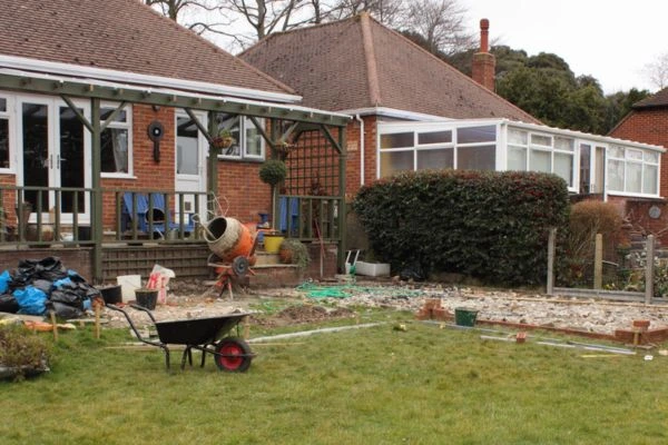 Understand the importance of boundary walls Locks Heath contact Jason edworthy party wall surveyors today!